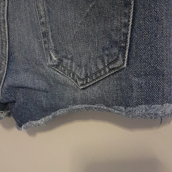 Joe's  Jeans Limited collector edition distressed jean shorts raw hem - Picture 4 of 9